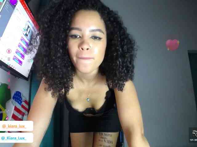 Kiara-Lux webcam