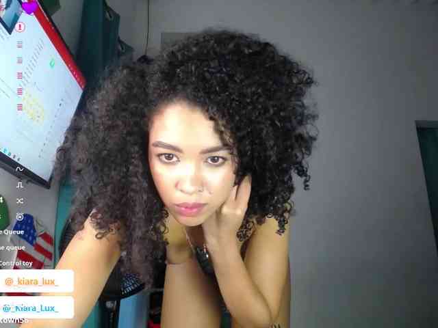Kiara-Lux webcam