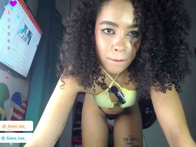 Kiara-Lux webcam