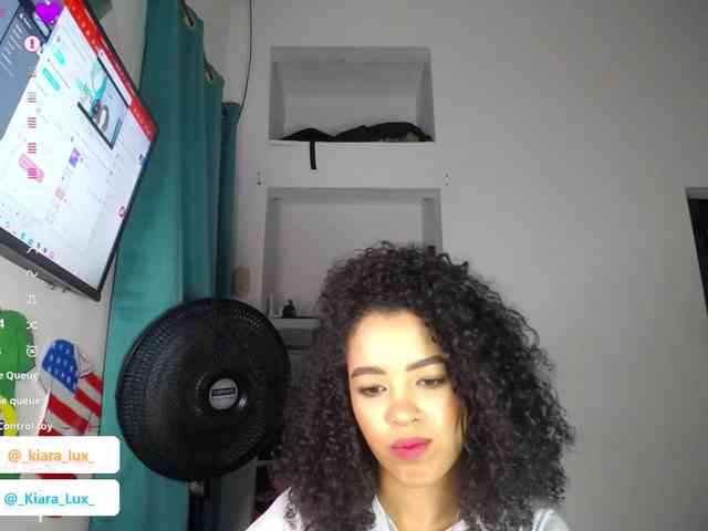Kiara-Lux webcam