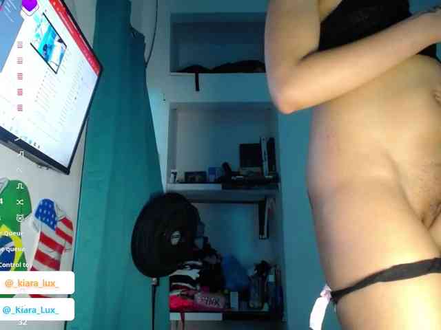 Modelo: Kiara-Lux