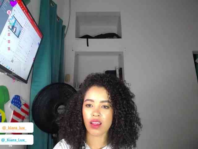 Kiara-Lux webcam
