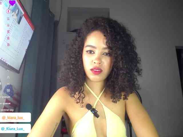 Kiara-Lux webcam