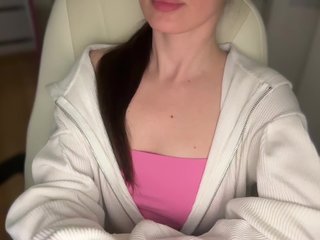 emishy Porn Show