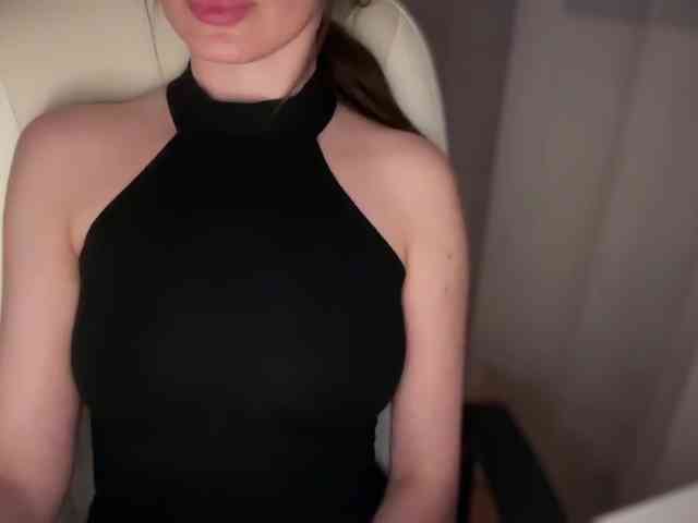emishy webcam