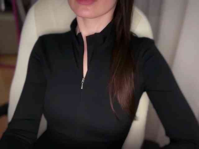 emishy webcam