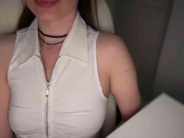 emishy webcam