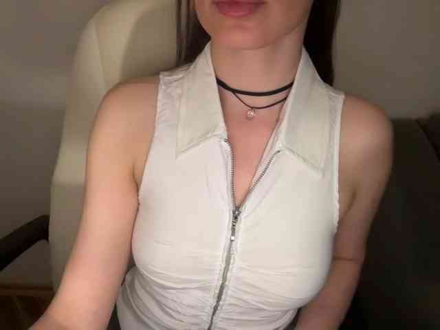 emishy webcam