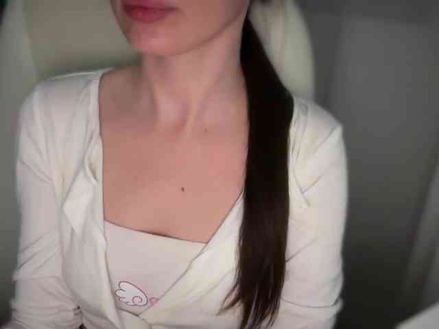 emishy webcam