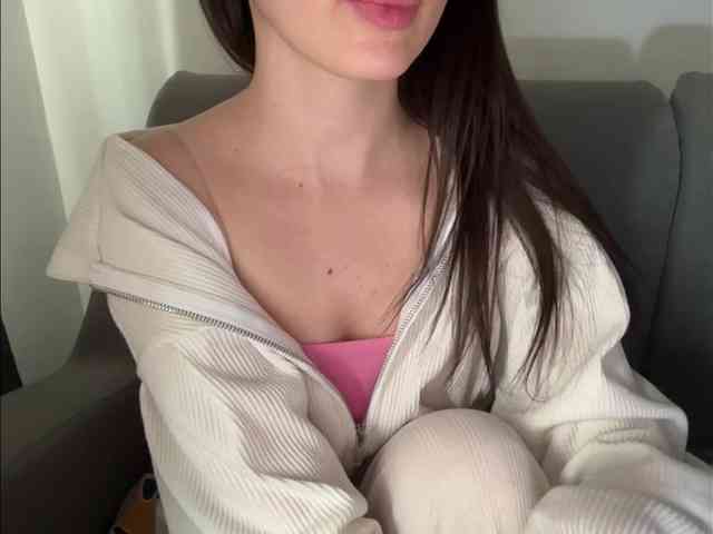 emishy webcam