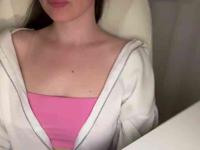 emishy webcam