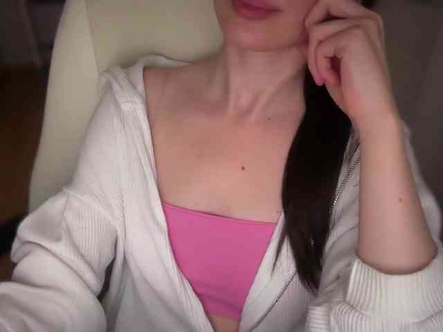 emishy webcam