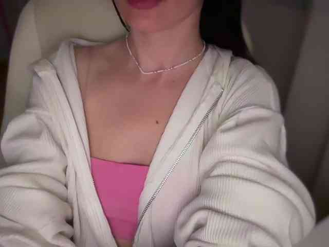 emishy webcam
