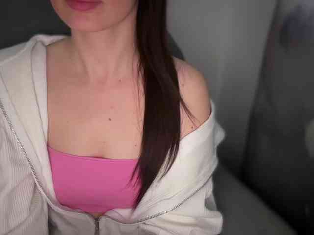 emishy webcam