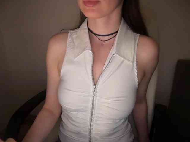 emishy webcam