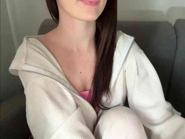 emishy webcam