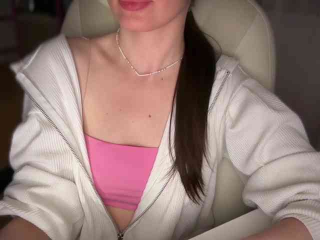 emishy webcam