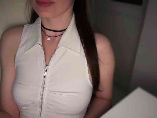 emishy webcam