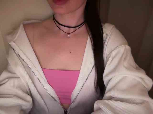 emishy webcam