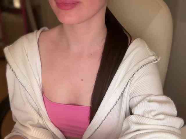 emishy webcam