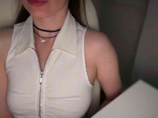 emishy webcam