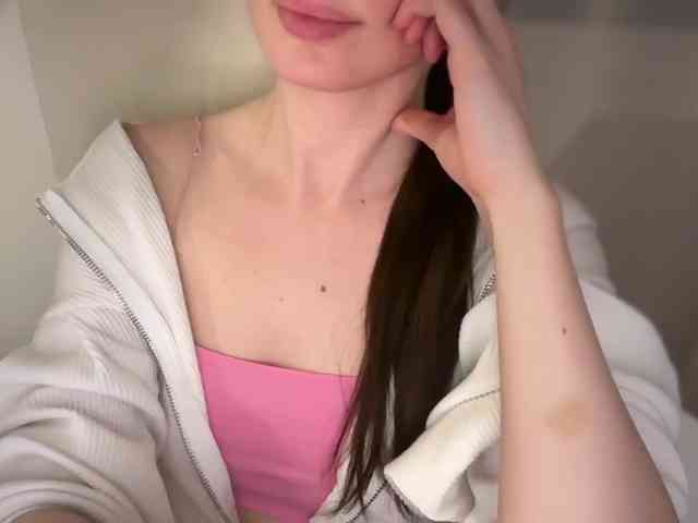 emishy webcam
