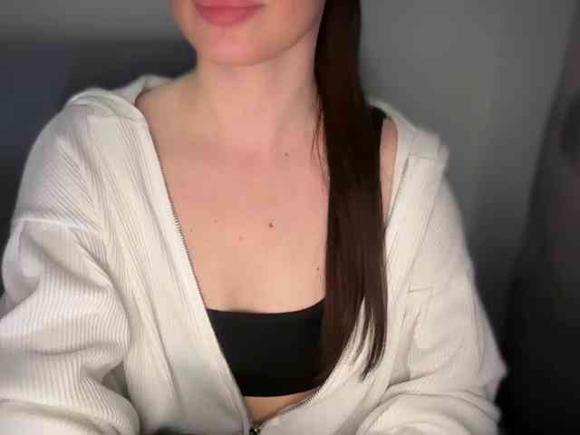 emishy webcam