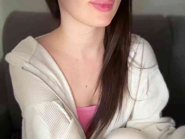 emishy webcam