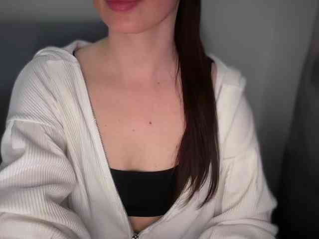 emishy webcam