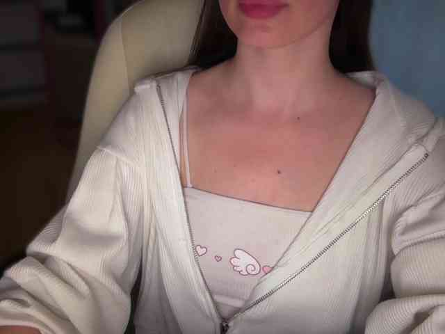 emishy webcam