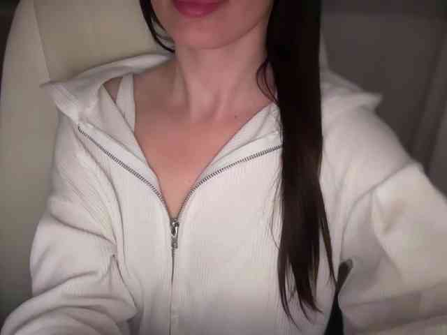 emishy webcam