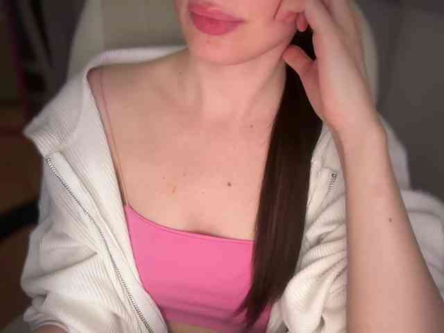 Model: emishy