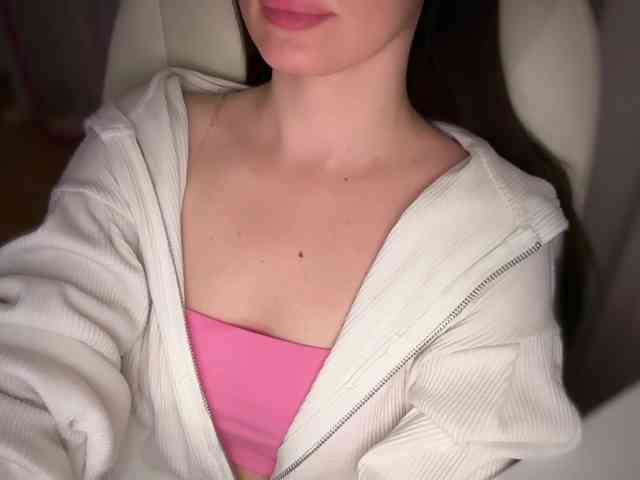emishy webcam