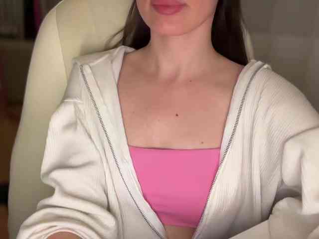 emishy webcam