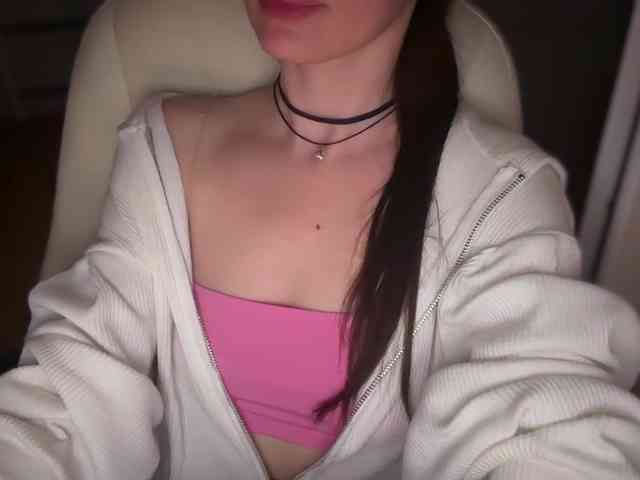 emishy webcam