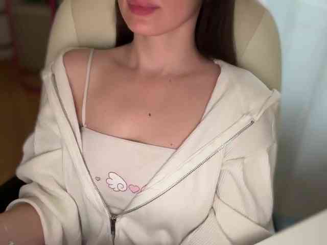 emishy webcam