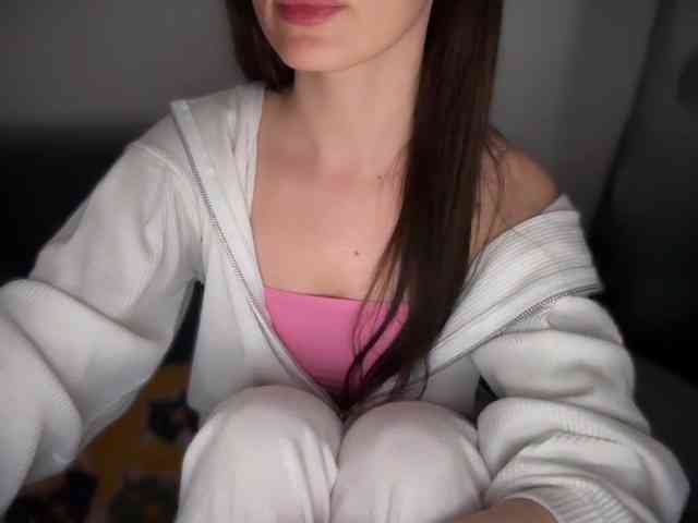 emishy webcam