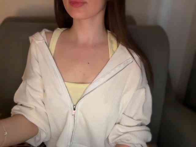 emishy webcam