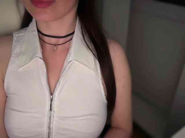 emishy webcam