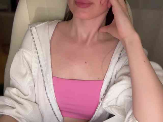 emishy webcam