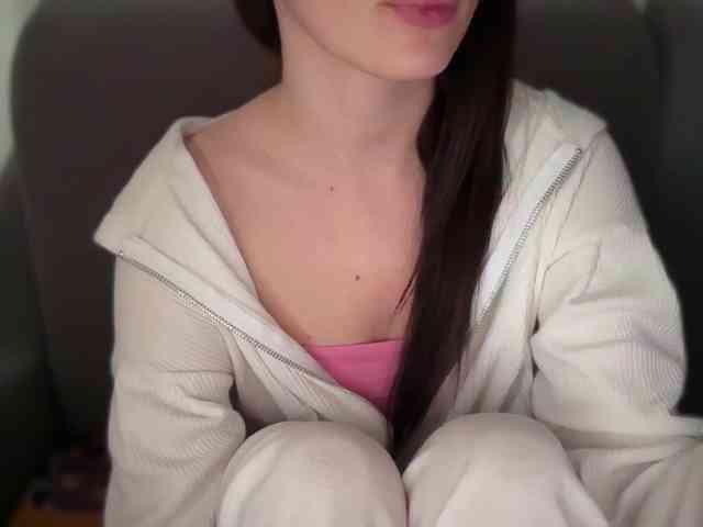 emishy webcam