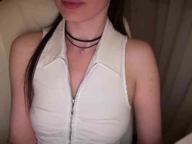 emishy webcam