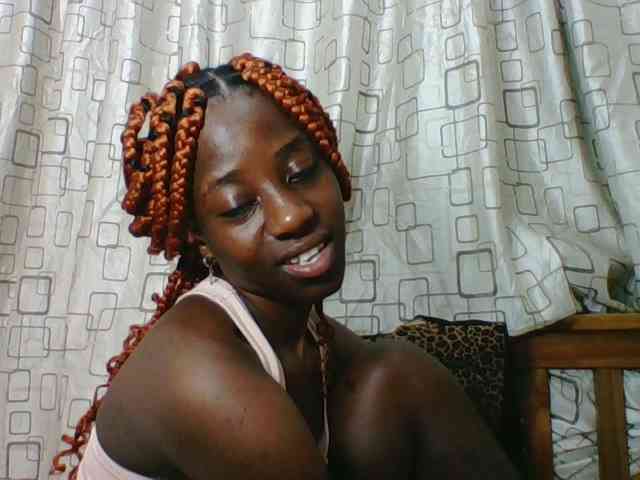 Sweetsmile23 webcam