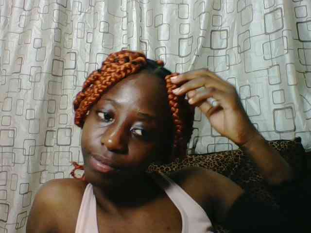 Sweetsmile23 webcam