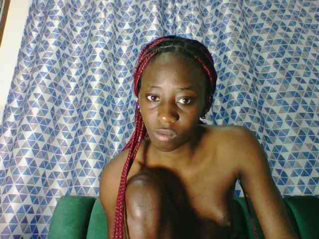 Sweetsmile23 webcam