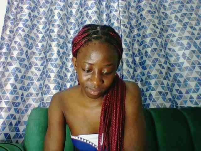 Sweetsmile23 webcam