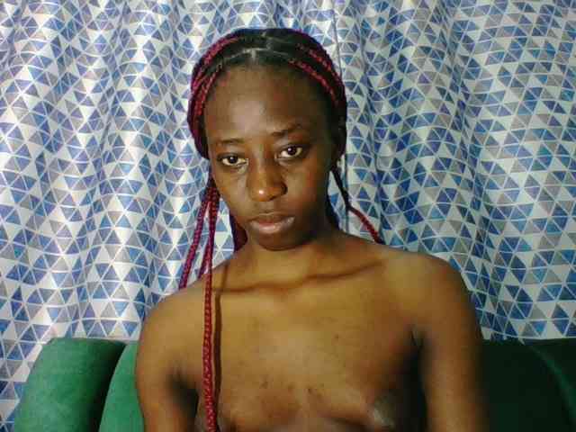Sweetsmile23 webcam