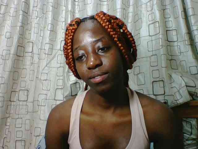 Sweetsmile23 webcam
