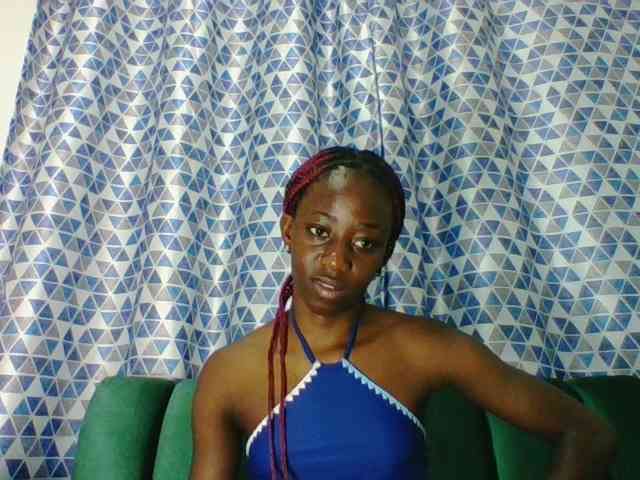 Sweetsmile23 webcam