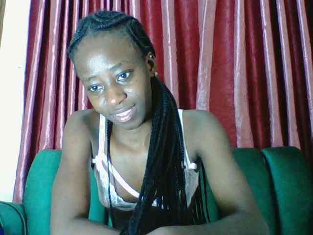 Sweetsmile23 webcam